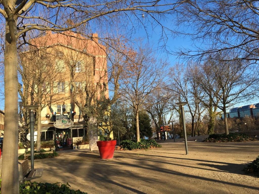 Апартаменты Lyon Cite Internationale Экстерьер фото